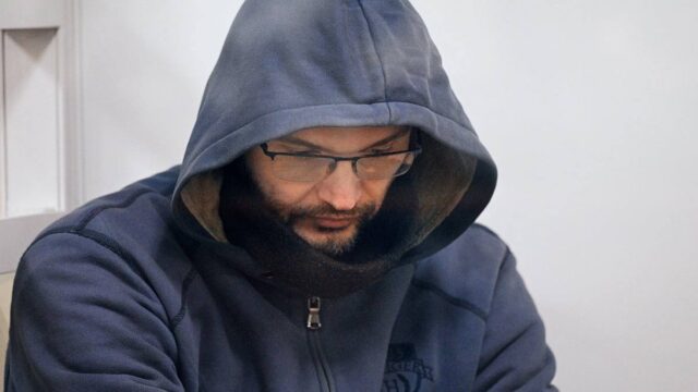 Пасынок Стаса Намина Роман Ткаченко, убивший своих бабушку и брата, признал вину.