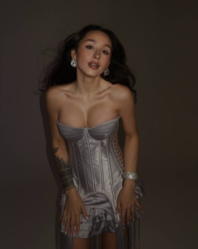 Обычный блогерский конфликт может обернуться уголовкой для его участницы. Скандальная блогерша Эльви