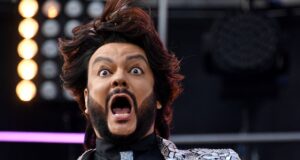 Уставшего Киркорова, который покурил в аэропорту Барнаула, привлекли к ответственности — рассказали