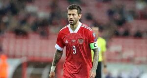 Смолов «помирился» с Владимиром Кузьминовым за 4 млн рублей после драки в кафе.