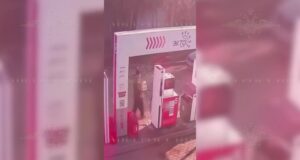 В Москве подросток поджёг заправку и загорелся сам после угроз в мессенджере.