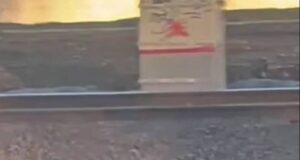 В Москве подростка зажало дверьми электропоезда и протащило по платформе