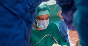 Хирургическая операция - РИА Новости, 1920, 26.03.2026