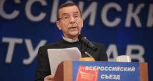 Лидер движения За права человека Лев Пономарев выступает на Всероссийском съезде в защиту прав человека. 26 ноября 2017 - РИА Новости, 1920, 20.03.2026