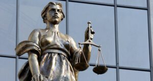 Статуя древнегреческой богини правосудия Фемиды - РИА Новости, 1920, 30.03.2026