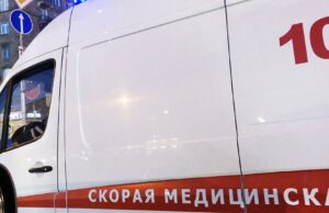 В Москве курьер на электровелосипеде сбил на тротуаре семилетнего мальчика Автомобиль скорой медицинской помощи - РИА Новости, 1920, 30.03.2026