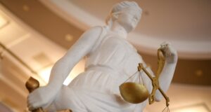 Статуя Фемиды - РИА Новости, 1920, 23.03.2026