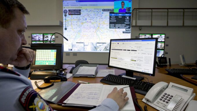 МВД: мошенники при покупке Telegram-каналов убеждают перевести деньги заранее Дежурная часть Главного управления МВД РФ по Москве - РИА Новости, 1920, 19.03.2026