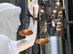 Скульптура богини Фемиды - РИА Новости, 1920, 24.03.2026