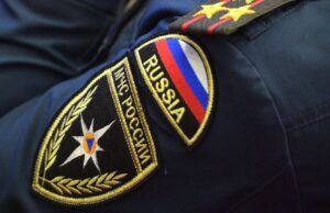 Нашивка сотрудника МЧС России - РИА Новости, 1920, 27.03.2026