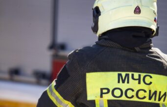 Сотрудник МЧС РФ - РИА Новости, 1920, 24.03.2026