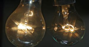 Лампочки - РИА Новости, 1920, 22.03.2026