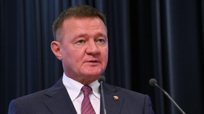 Смирнов: Старовойт получил на строительстве фортификаций откаты в 100 млн рублей Роман Старовойт - РИА Новости, 1920, 25.03.2026