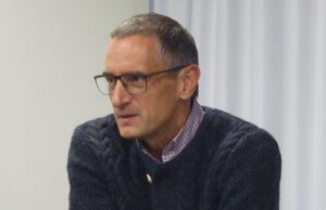 Суд заочно приговорил журналиста-иноагента Сергея Медведева к 11,5 года колонии Сергей Медведев* - РИА Новости, 1920, 27.03.2026