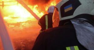 Украинские пожарные тушат пожар - РИА Новости, 1920, 22.03.2026