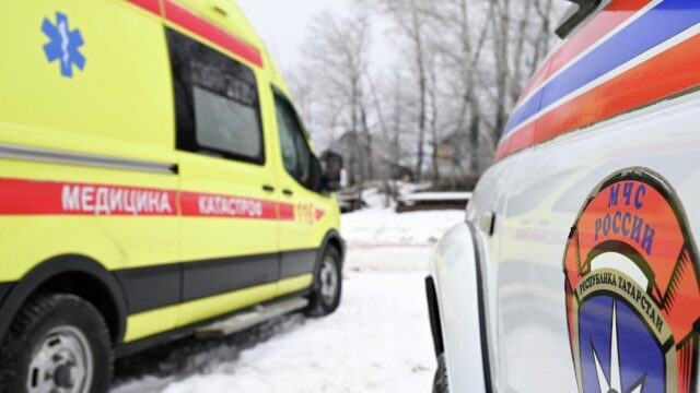 Автомобили скорой помощи и МЧС - РИА Новости, 1920, 18.03.2026