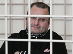 Экс-гендиректор курской корпорации Лукин отрицает получение взяток от Дедова Бывший глава Корпорации развития Курской области Владимир Лукин в зале Ленинского районного суда Курска - РИА Новости, 1920, 18.03.2026