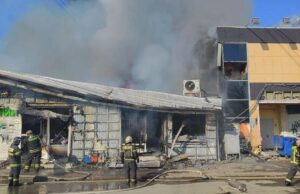 Пожар на строительном рынке в городском округе Солнечногосрск - РИА Новости, 1920, 20.03.2026