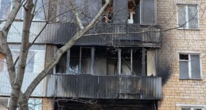 Последствия пожара в девятиэтажном жилом доме в центре Москвы - РИА Новости, 1920, 23.03.2026