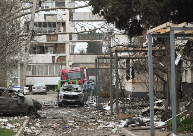 Последствия взрыва в жилом доме в Севастополе