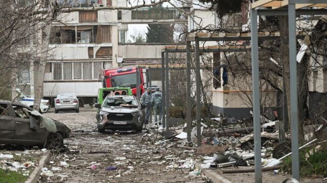Последствия взрыва в жилом доме в Севастополе