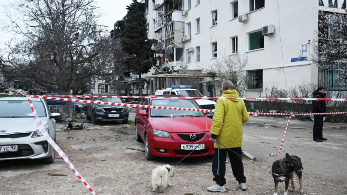 Последствия взрыва в жилом доме в Севастополе - РИА Новости, 1920, 24.03.2026