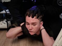 В Петербурге задержали 2 организаторов узла связи украинских мошенников Задержание одного из пособников украинских мошенников в Петербурге - РИА Новости, 1920, 27.03.2026