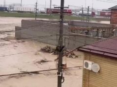 Подтопленная улица в поселке Новый Хушет под Махачкалой - РИА Новости, 1920, 29.03.2026