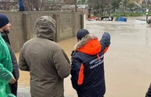Подтопленная улица в Махачкале - РИА Новости, 1920, 28.03.2026