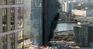 Пожар в строящемся ЖК Марк на набережной Марка Шагала в Москве - РИА Новости, 1920, 29.03.2026