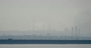 Пожар на заводе в Нижнекамске - РИА Новости, 1920, 31.03.2026