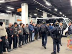 Полицейские привлекли к ответственности
60 иностранцев за нарушение миграционного законодательства bksbojjrqv756r541z8qrohi8ofjfdn4