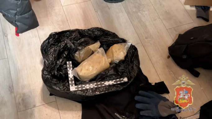 Полицией задержан наркоделец, планировавший сбыть в подмосковных Химках 2 кг изготовленной им «соли» wc2p9efc35bwmitikwiv69exax1jkjbc