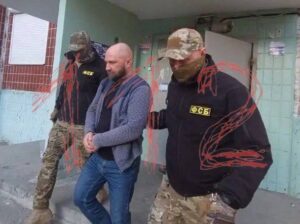 Задержан замминистра строительства и ЖКХ Ярославской области за получение взятки.