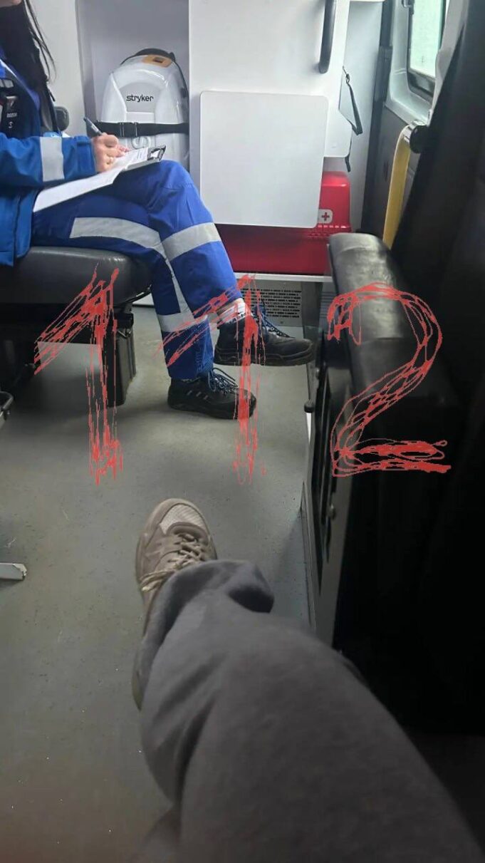 Петербурженка получила химический ожог ягодиц во время поездки в автобусе. Девушка утверждает, что к