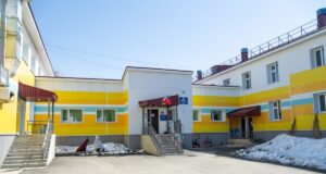 Семеро малышей пострадали из-за света кварцевой лампы в детском саду на Сахалине. Возбуждено уголовн