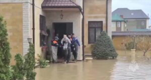 Три человека погибли в результате потопов в Дагестане. Еще одну женщину ищут.