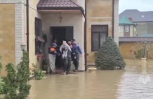 Три человека погибли в результате потопов в Дагестане. Еще одну женщину ищут.