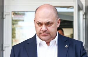 Бывшего губернатора Курской области Смирнова приговорили к 14 годам колонии.