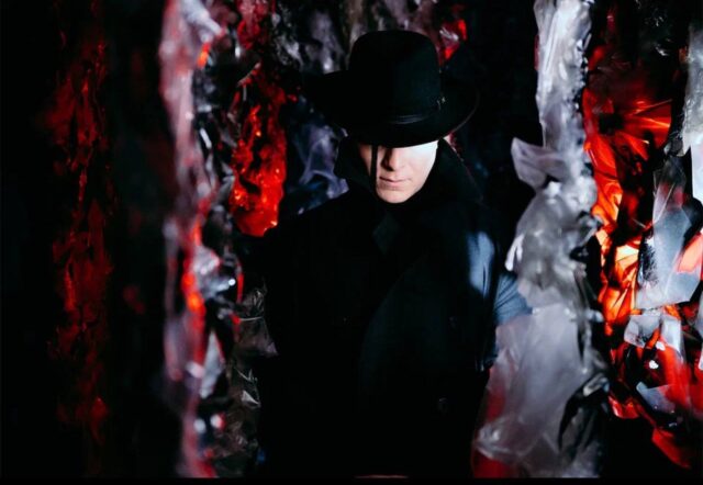 Артисты массово отравились на гастролях в театре Моссовета.