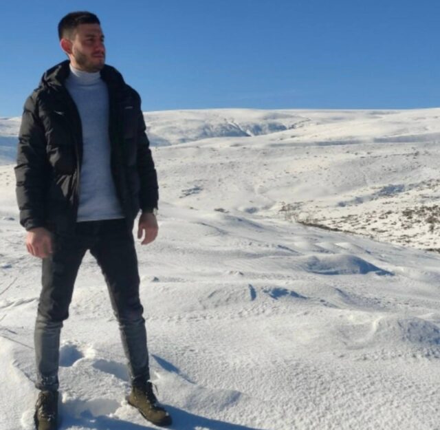 Мужчина застрелил своих родителей в Таганроге и сбежал. Сейчас 32-летнего Варшама ищет полиция.