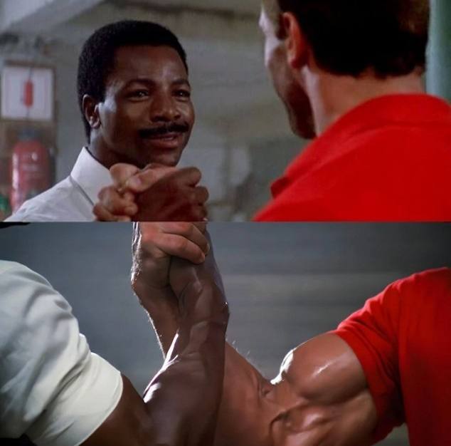 Халков рублем наказывают: россиянина оштрафовали за «сильное рукопожатие». Халков рублем наказывают: россиянина оштрафовали за «сильное рукопожатие».