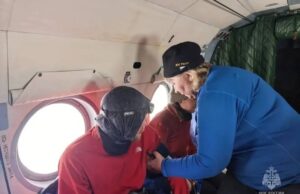 На кадрах спасение пропавших туристов на Камчатке. Двое человек погибли, ещё пять найдены с сильным