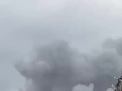 Два человека пострадали во время пожара на складе пиротехники во Владикавказе.