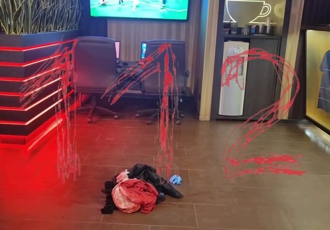 Парень пытался покончить с собой в букмекерской конторе в Москве. По данным , он проиграл крупную су