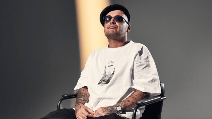 С Гуфа взыскали штраф. За то, что он не оплатил другой штраф. За то, что он не оплатил парковку.