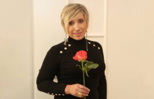 Заслуженной артистке РФ Елене Воробей стало плохо на съёмочной площадке.