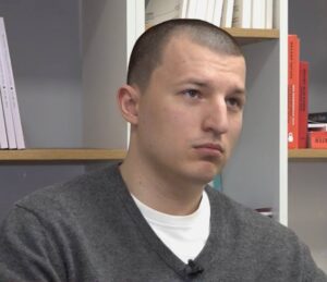 Брат Артема Чекалина рассказал , что дети Артема плакали после вынесения сурового приговора их отцу.