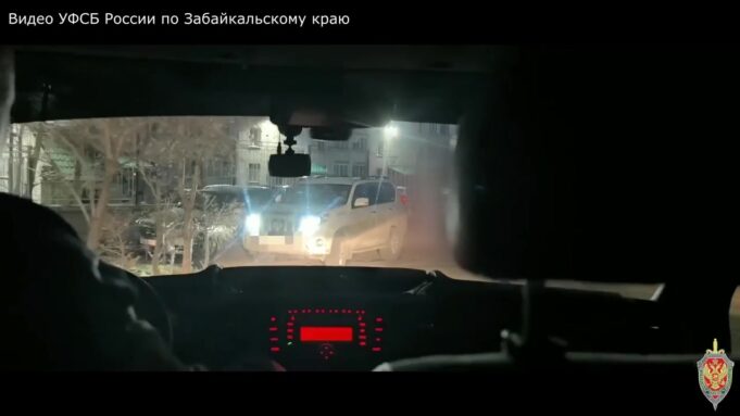 Шерлок Холмс на минималках: в Чите задержали лжедетектива без лицензии, собиравшего компромат на жен