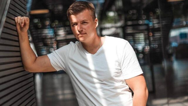 Артём Чекалин заплатил налоговой почти миллиард рублей.